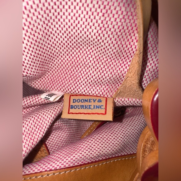 Dooney & Bourke Stylish Monogram Handbag NWOT - Picture 9 of 10